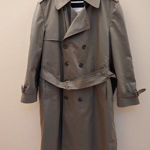 London Fog Trench Coat 42 short